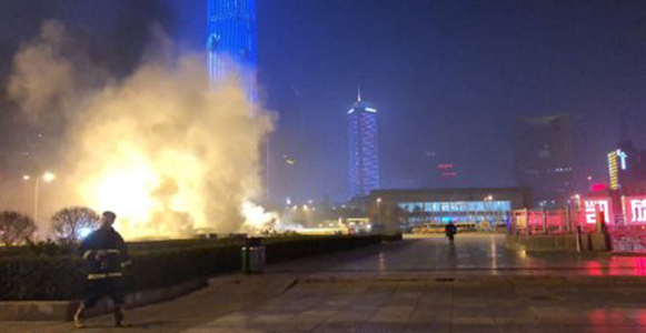 大连封面1.jpg